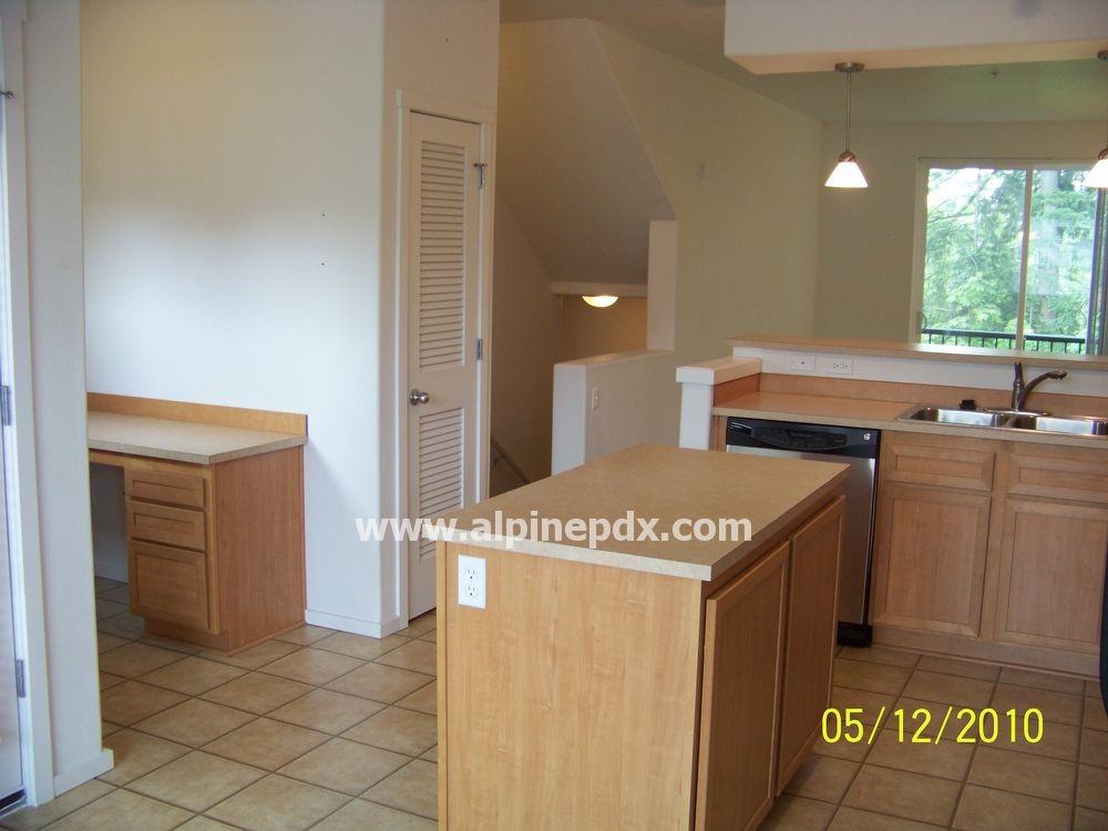 1906 NW Cadbury Ave - Photo 2 of 11