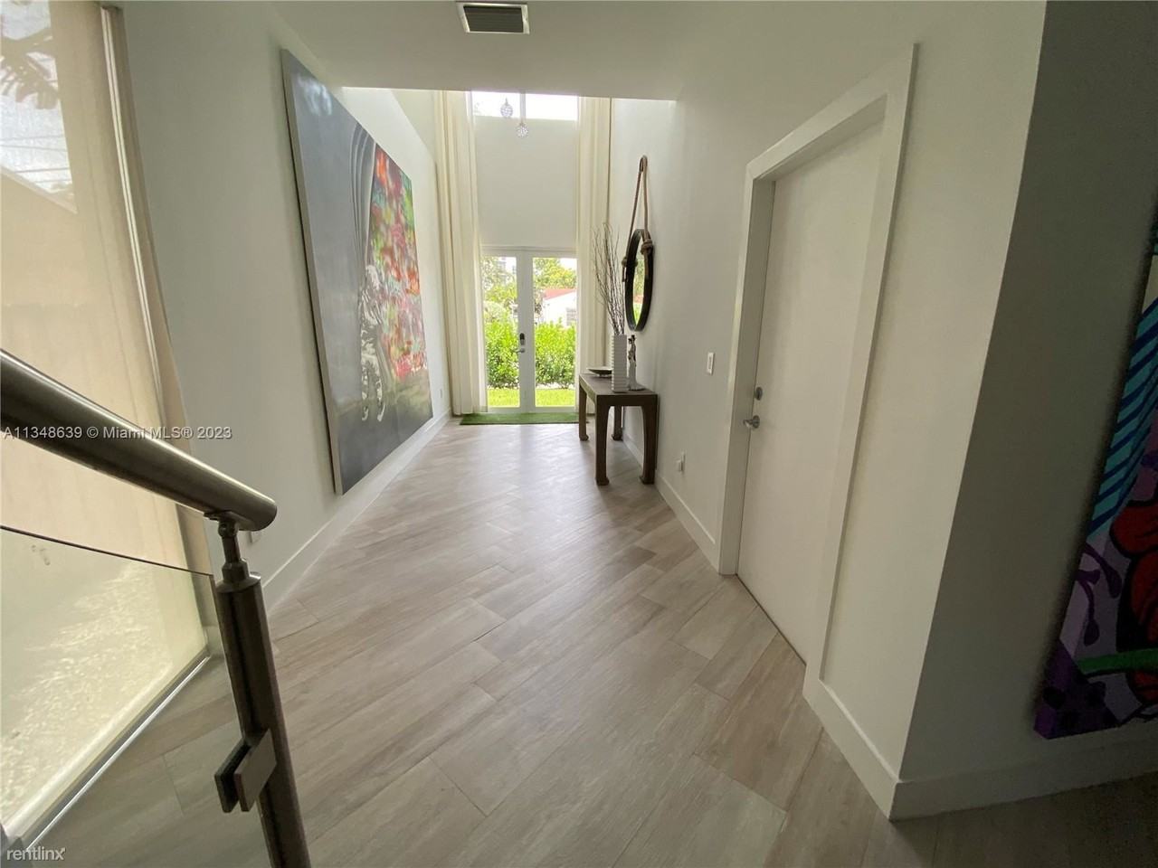 2931 Sw 27th Ter #2931 - Photo 3 of 48