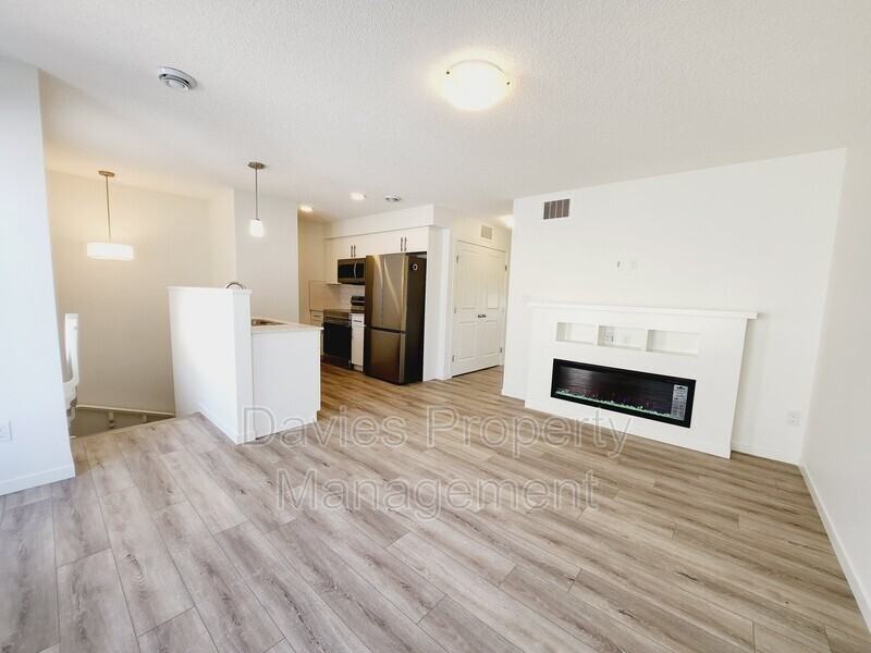 1530 Tamarack Blvd Nw #123 - Photo 3 of 8