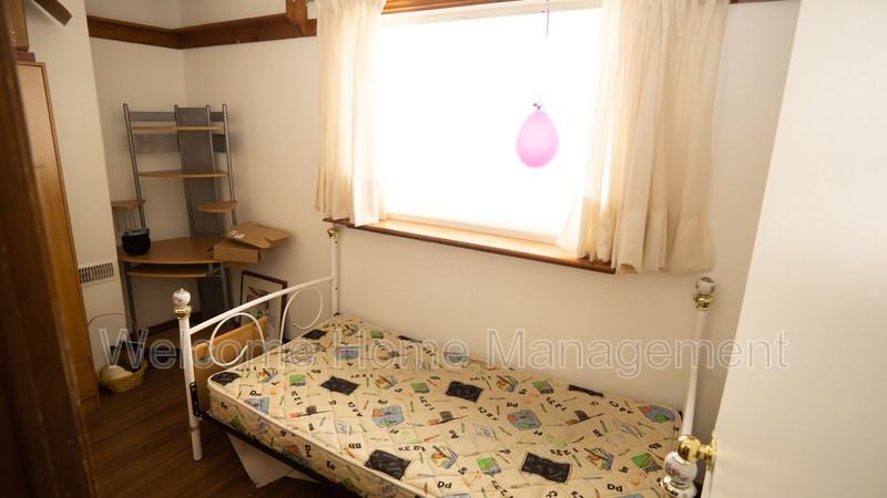 70 Ward Ave #2 - Photo 2 of 7