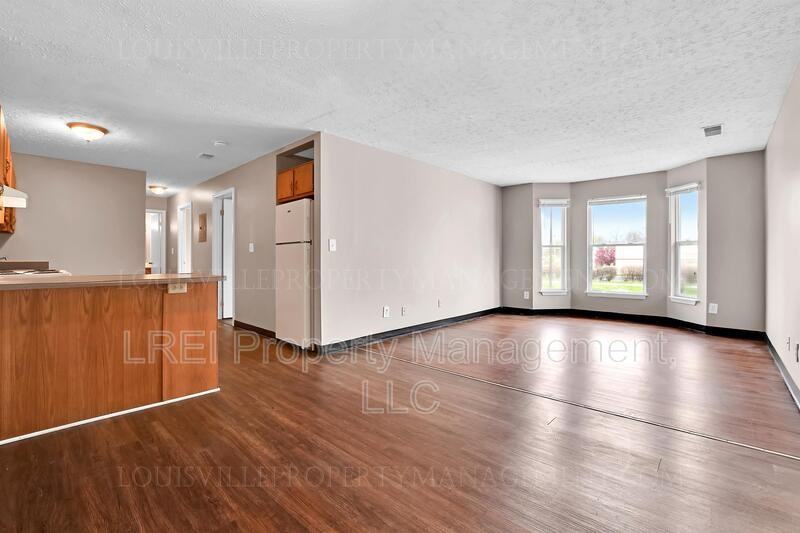 2430 Mckindree Ct - Photo 2 of 14