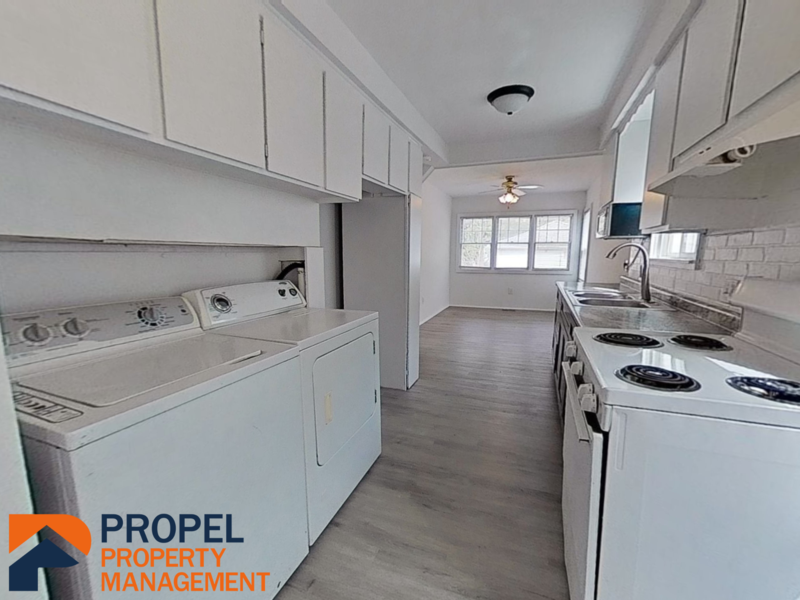 18676 Brady - Photo 2 of 12