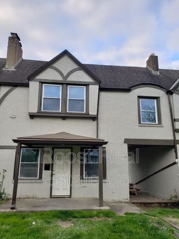 2069 E 5th Ave - Photo 2 of 19