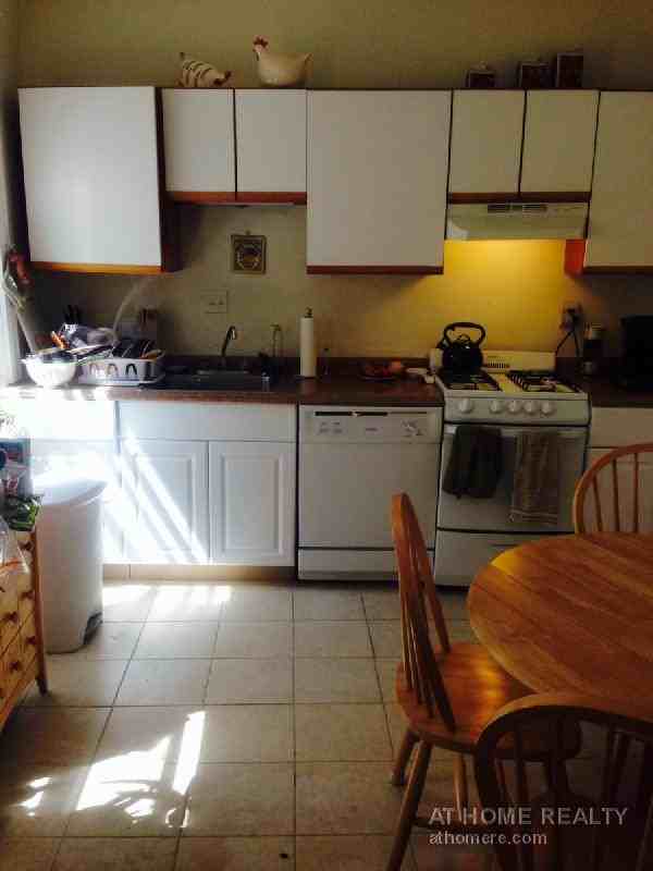 100 Linden St #12 - Photo 3 of 13