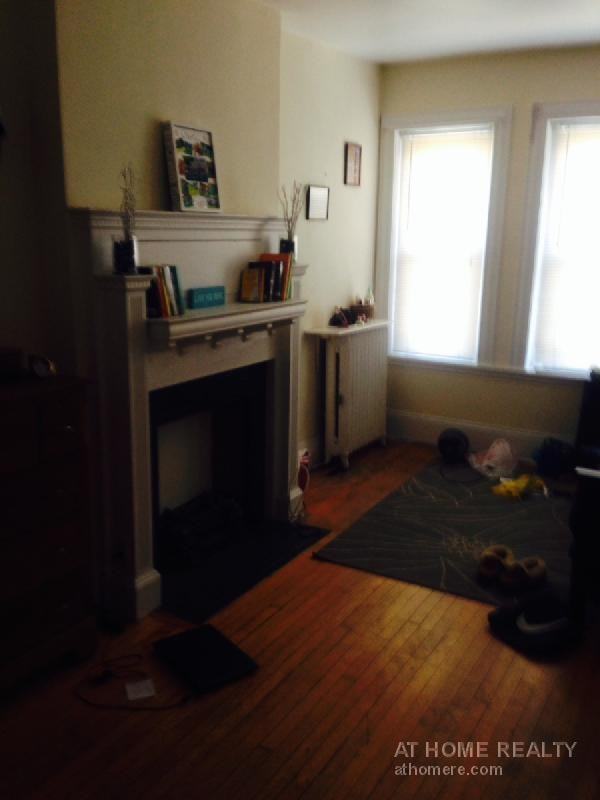 100 Linden St #12 - Photo 7 of 13