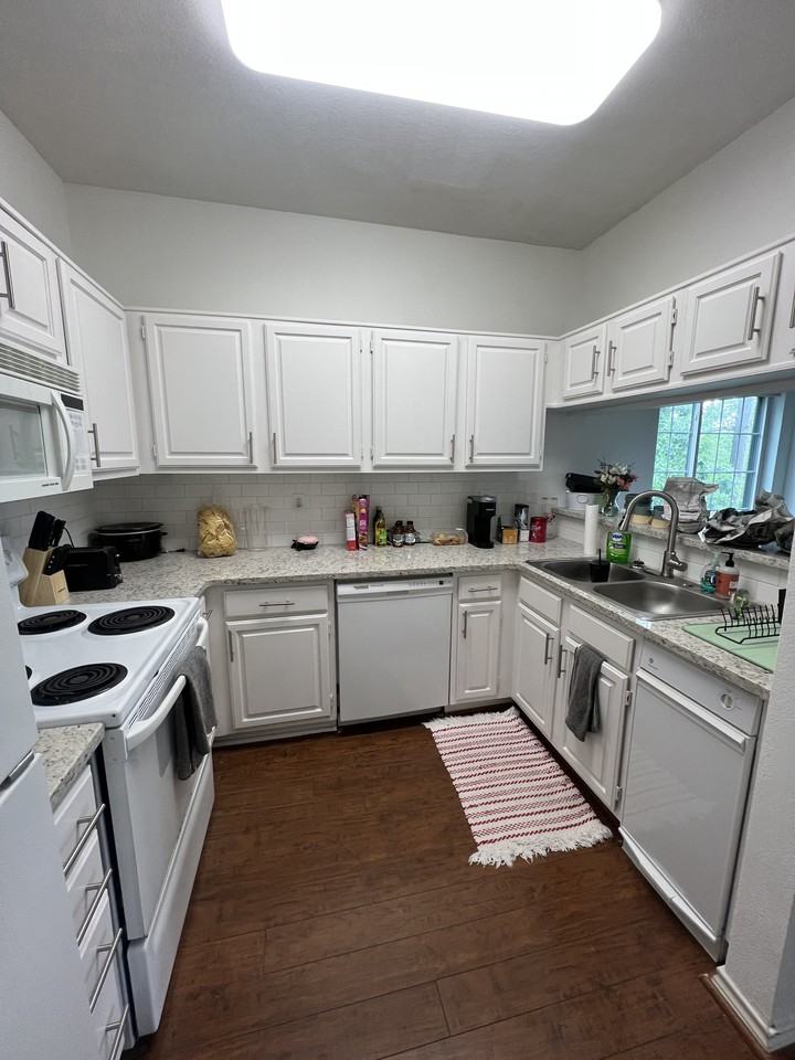 6000 Auburndale Ave #D - Photo 3 of 13