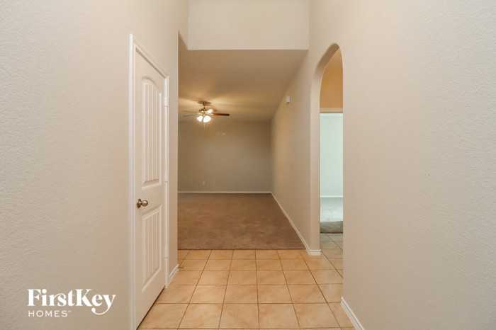 2612 Clarks Mill Ln - Photo 2 of 15