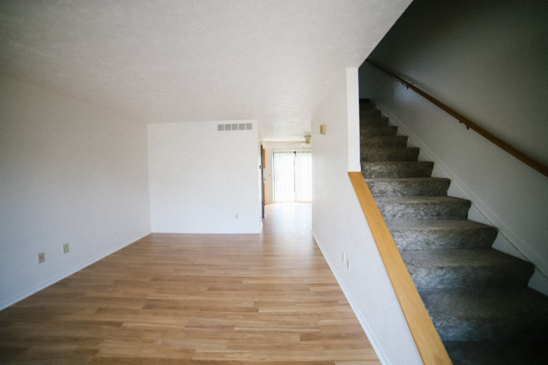 1200 W Campus Dr - Photo 2 of 18