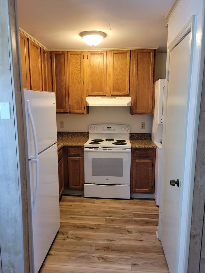 113 Center Dr #A - Photo 2 of 6