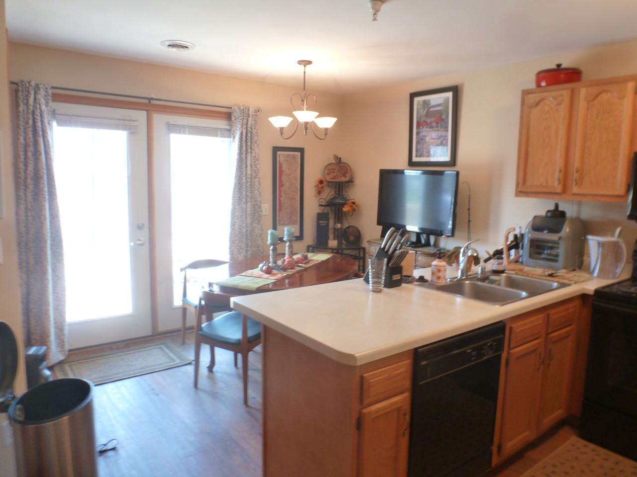 227 Canyon Rd #7 - Photo 3 of 25