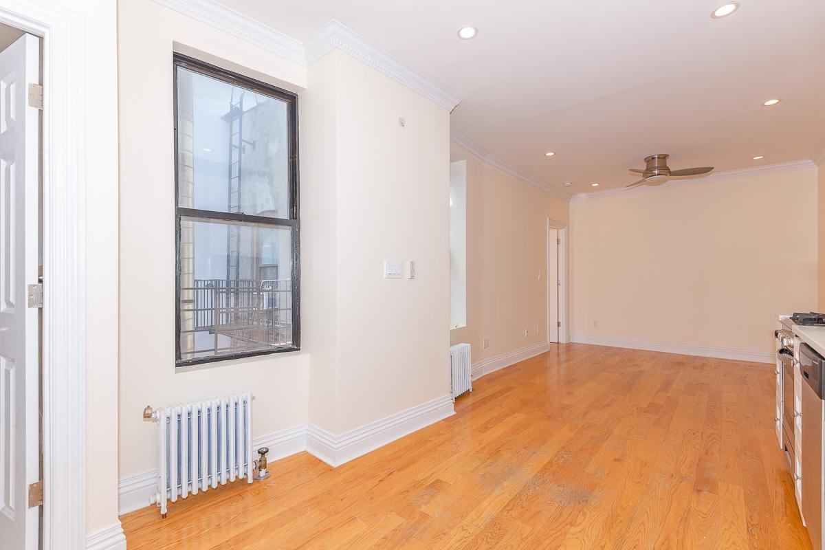 41 Jefferson St #21 - Photo 4 of 11