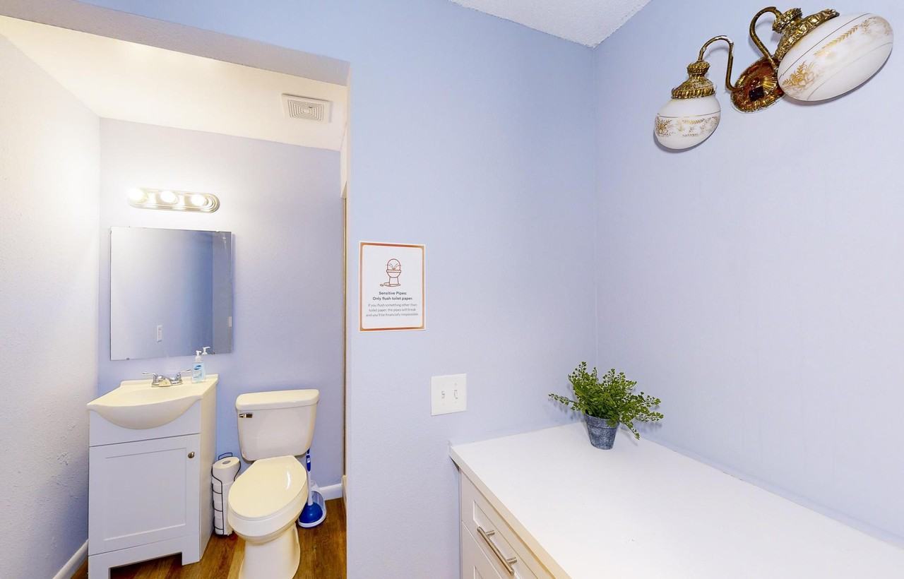 Glengreen Ln - Photo 6 of 21