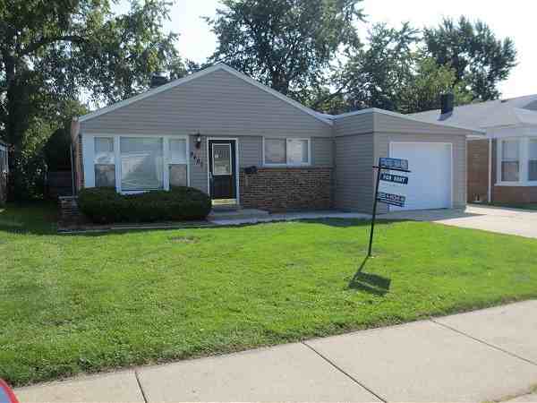 8407 S Kenton Ave - Photo 2 of 15