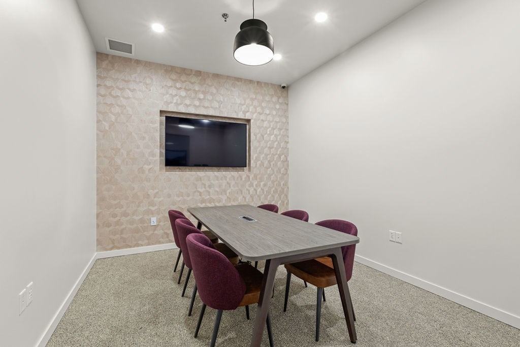 Modera Lacey - Photo 5 of 38