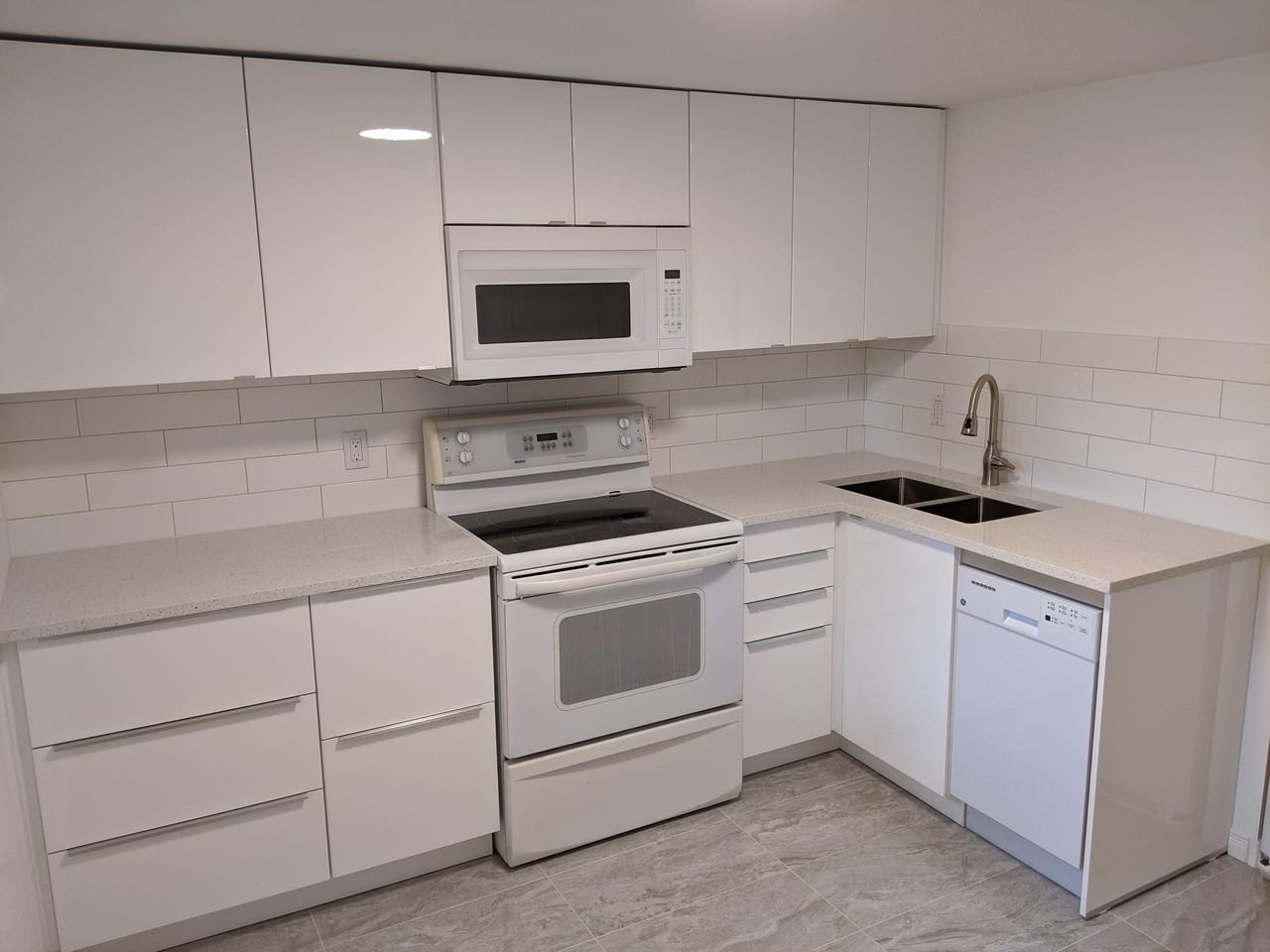 1125 Chada Avenue - Photo 7 of 8