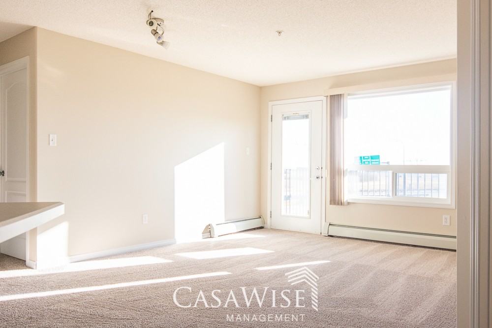 7331 Park Place South - Photo 2 of 10