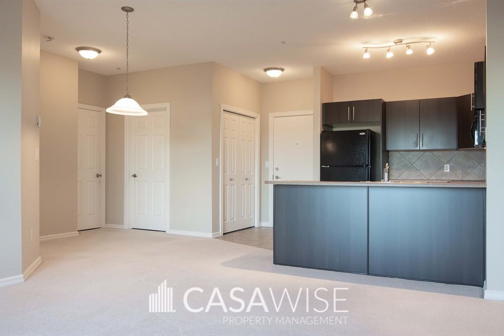 9811 The Landing Bldg C - Photo 2 of 21