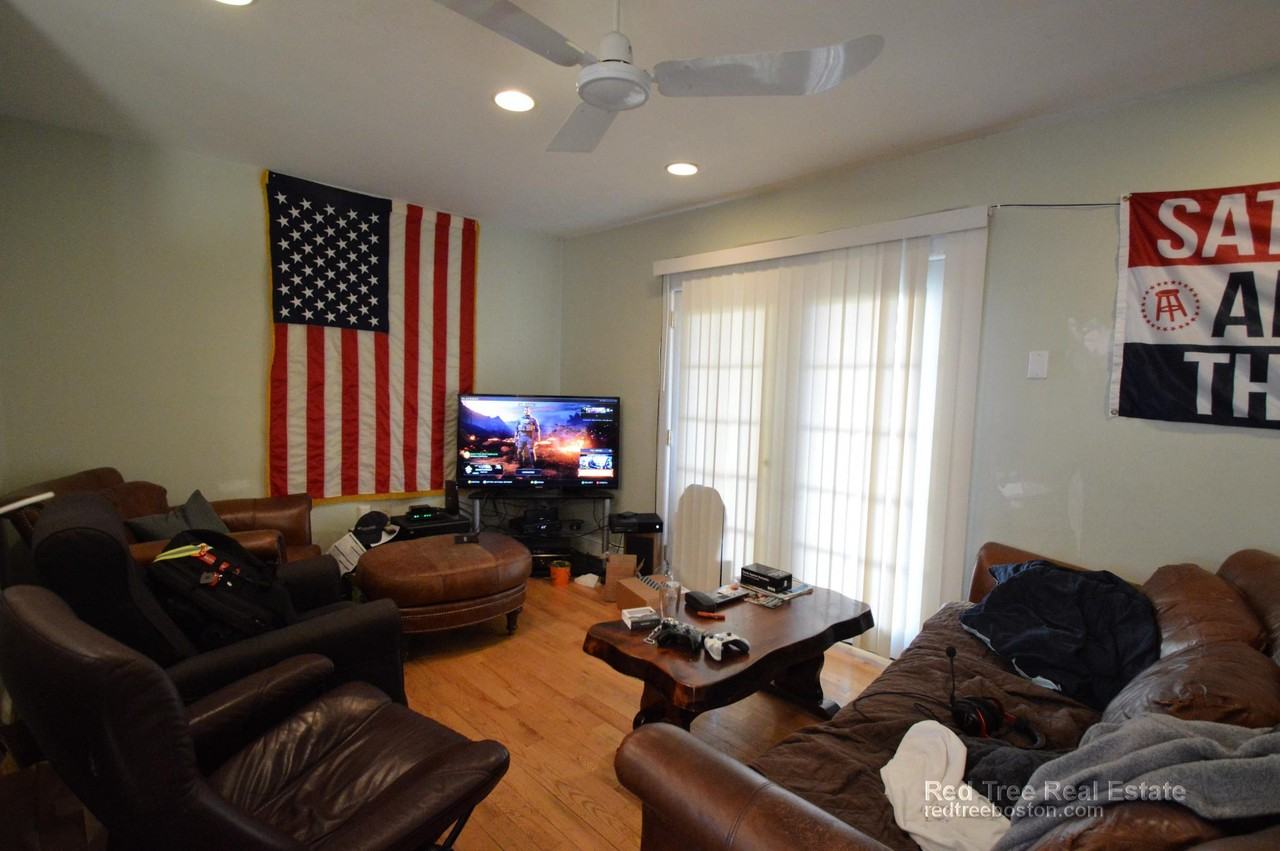 21 Dorr St #C - Photo 3 of 22