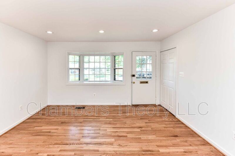 1020 S Hoga Rd - Photo 2 of 31