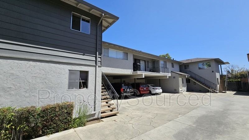 397 College Ave #E - Photo 2 of 16