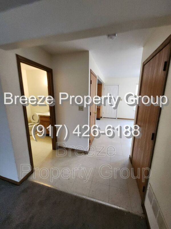 3148 N Ontario St - Photo 3 of 12