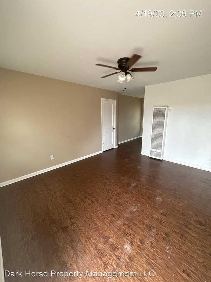 700-710 Russell St. - Photo 2 of 21