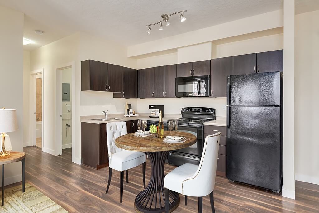 Victoria Gardens - Photo 4 of 8