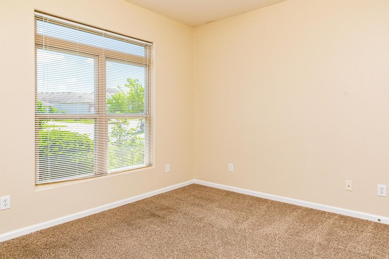749 Whispering Brook Trce #1 - Photo 6 of 18