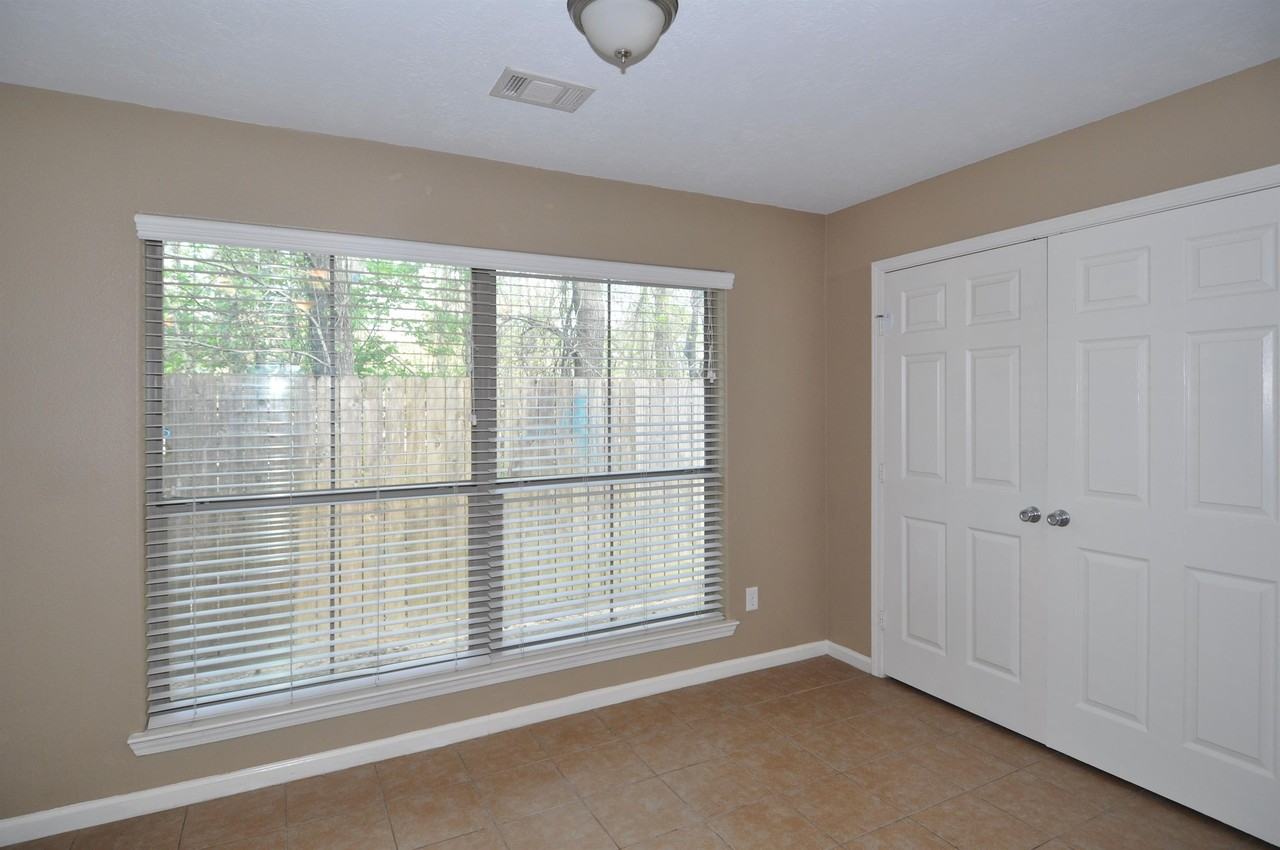 21459 W Wallis Dr Unit B #B - Photo 6 of 12