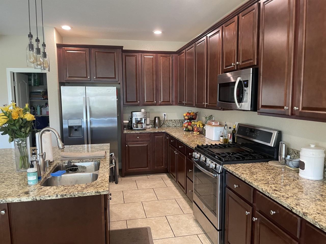 10510 Rollins Dr #1 - Photo 4 of 25