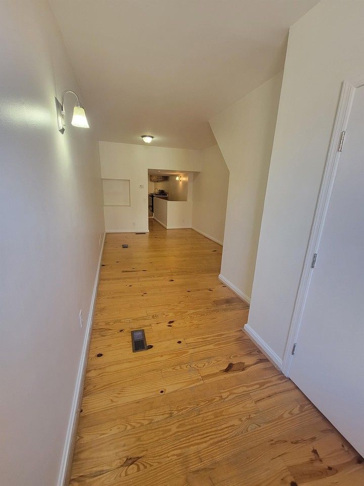 231 S Wolfe St #1 - Photo 4 of 16