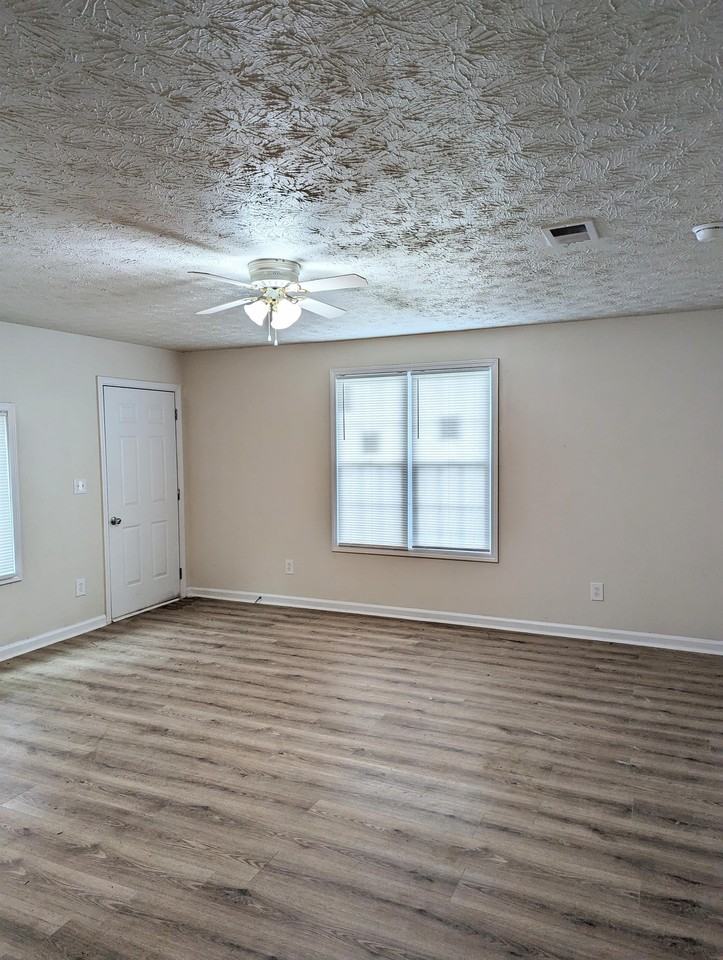2300 Flat Shoals Rd #2 - Photo 4 of 9