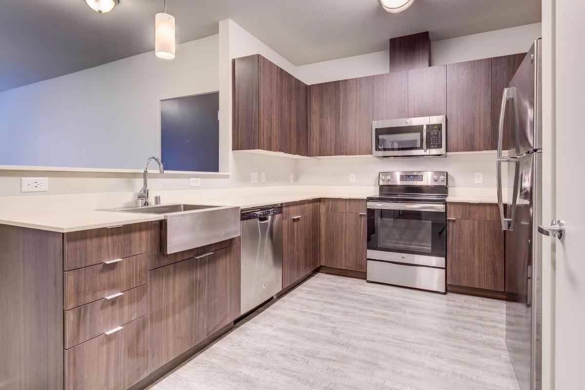 11803 Ne 124th Ave - Photo 2 of 8