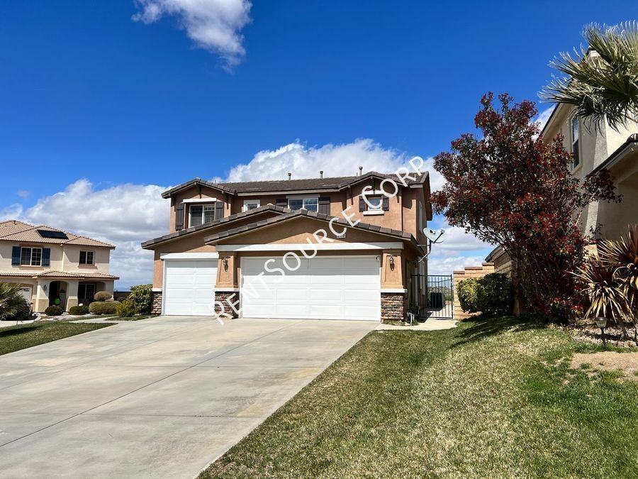 2719 Chicory Ln - Photo 2 of 31