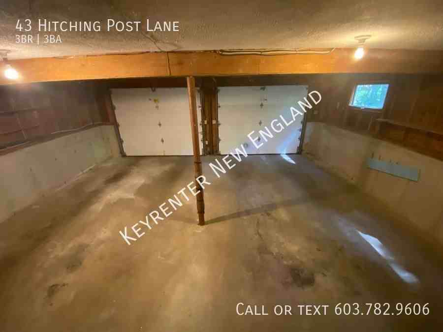 43 Hitching Post Ln - Photo 2 of 27