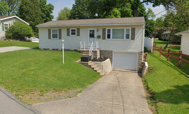 108 E Olive St - Photo 2 of 24