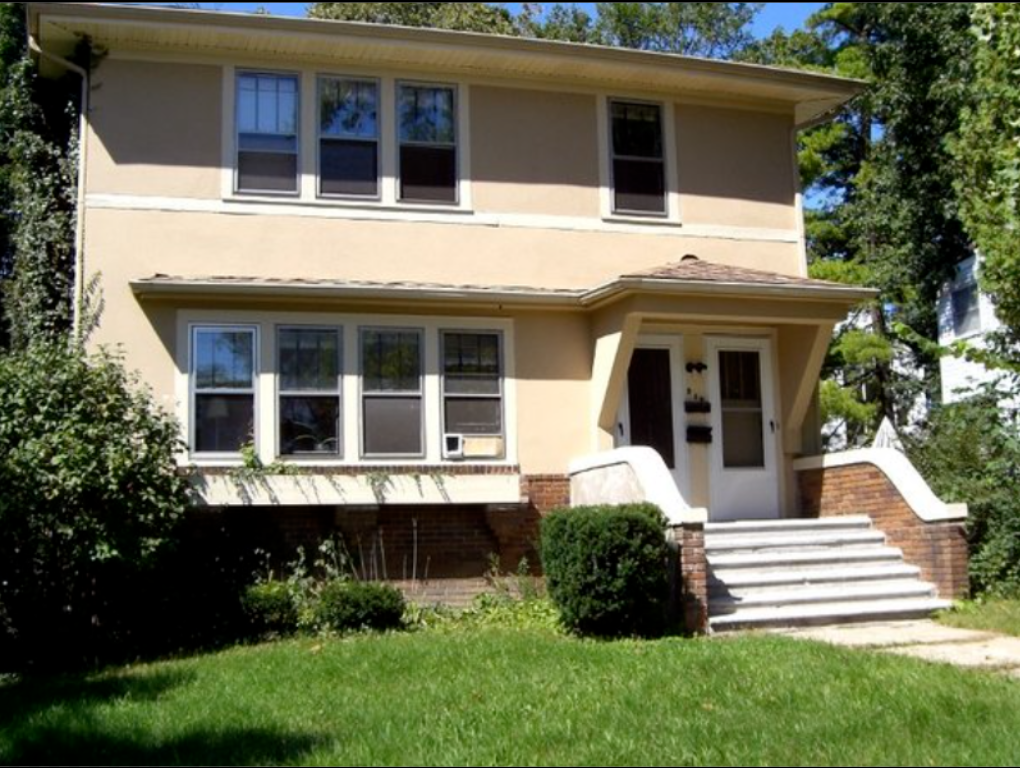 912 Edgewood Pl #2 - Photo 2 of 12