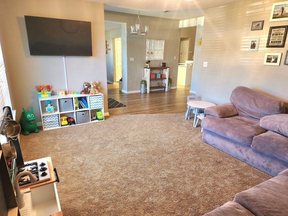 3042 Concho Dr - Photo 3 of 26