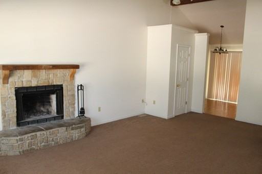 1503 E 123rd Terrace - Photo 3 of 11