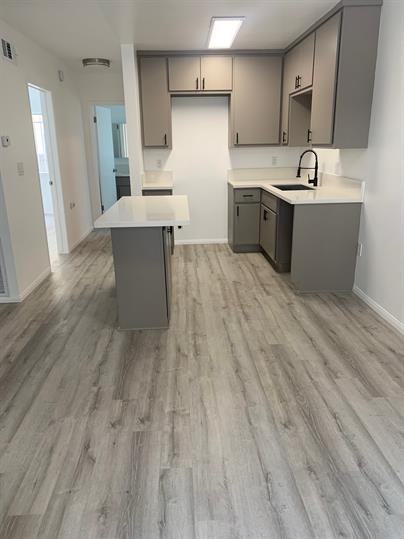 1615 North Harvard Boulevard - Photo 2 of 6