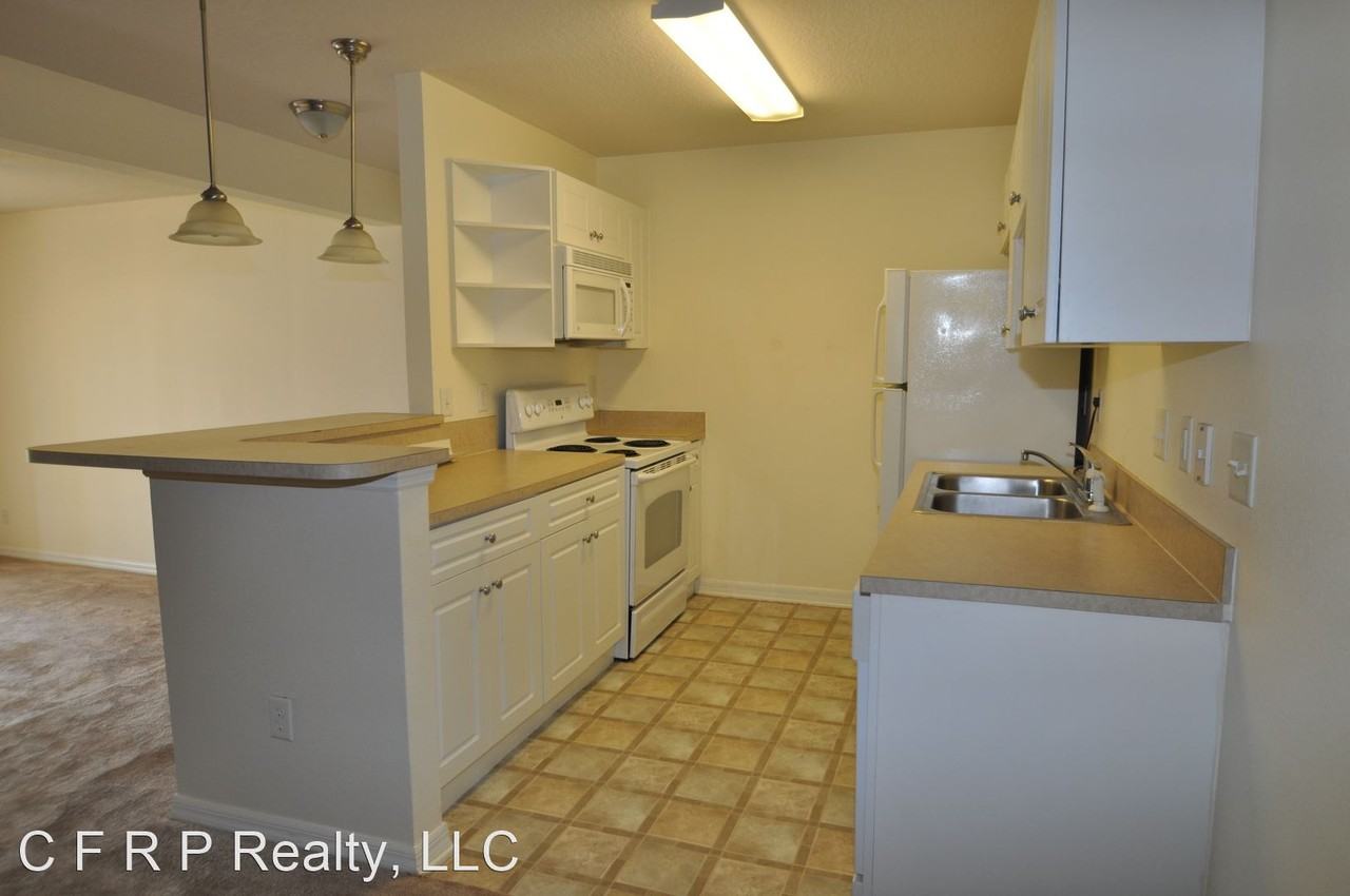 145 N Pearl Lake Cswy #110 - Photo 3 of 15