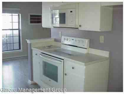 417 Harbour Pt #103 - Photo 2 of 12