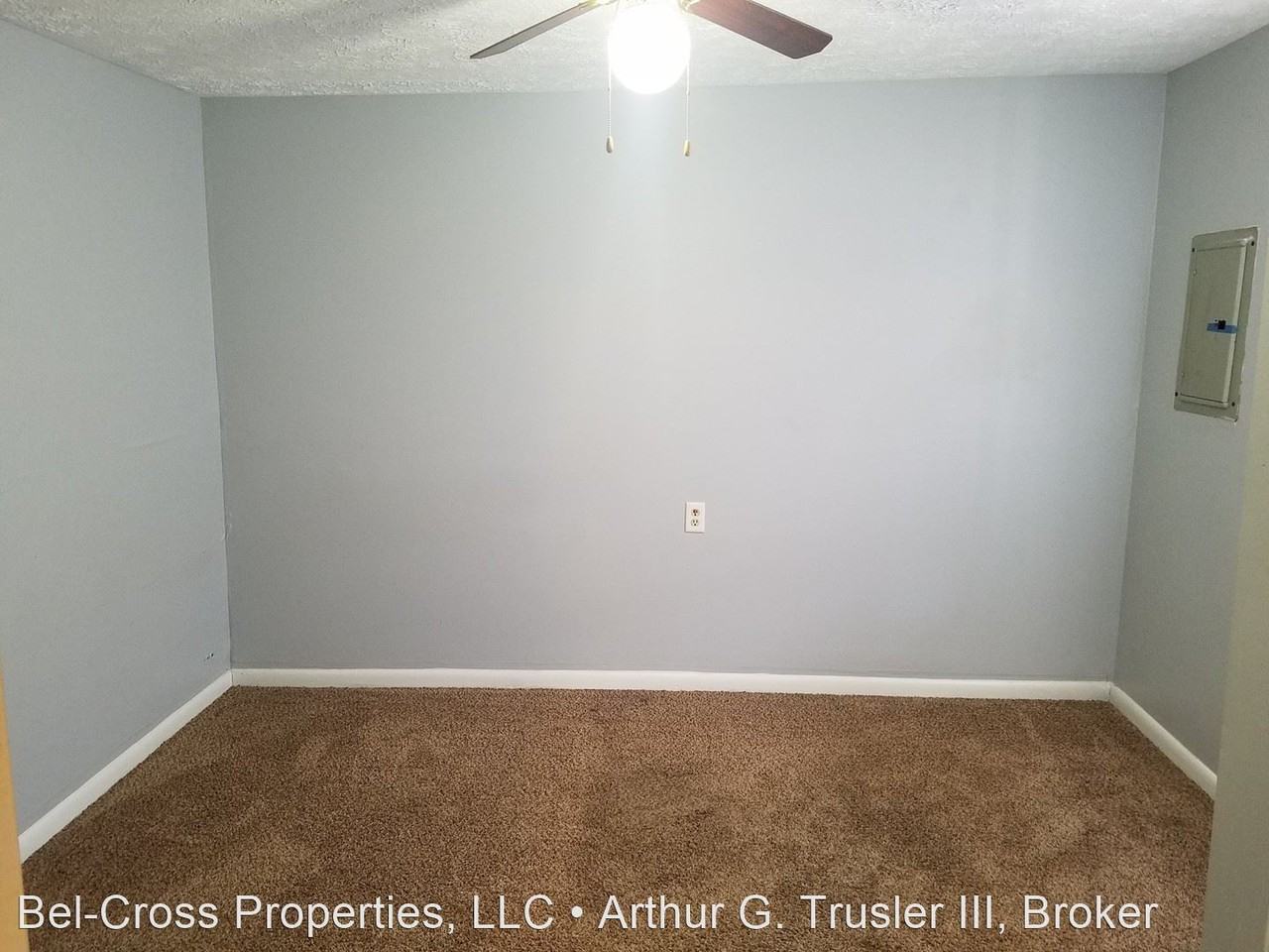 2029 Listravia Ave - Photo 2 of 14