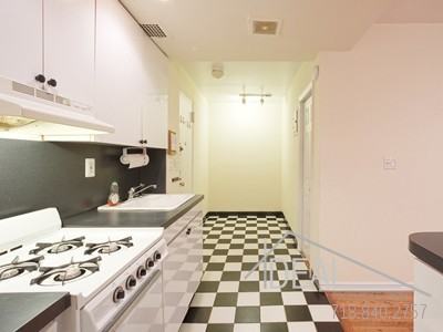 2991 Frederick Douglass Blvd 1R - Photo 3 of 18