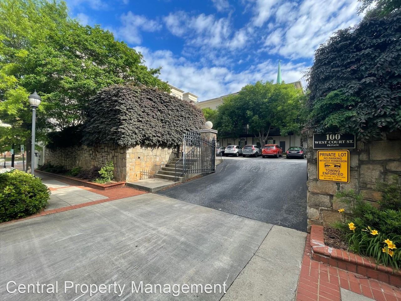 100 100 West Court Street 3H 3H #3h - Photo 3 of 27