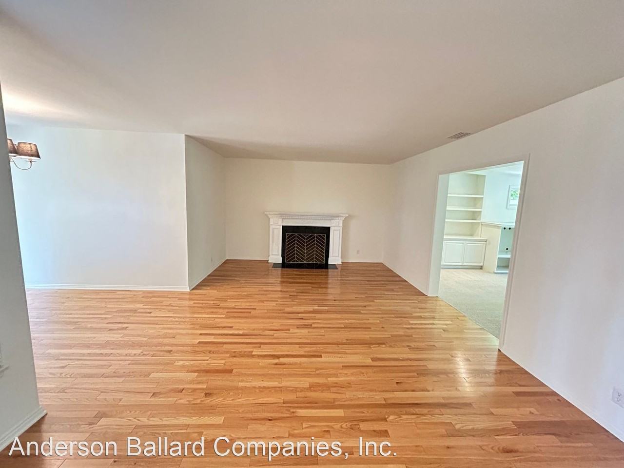 5060 Crown Ave - Photo 2 of 21