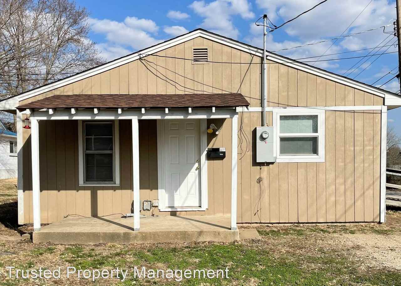 328, 328B Maple Street - Photo 2 of 10