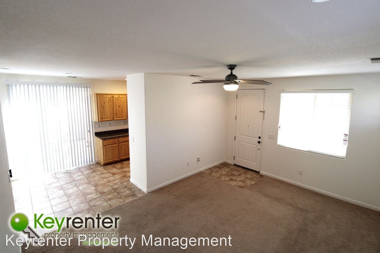 4002 Vittoria Ln - Photo 2 of 43