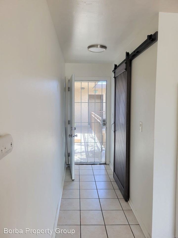 2901 E 10th Street - Photo 2 of 8