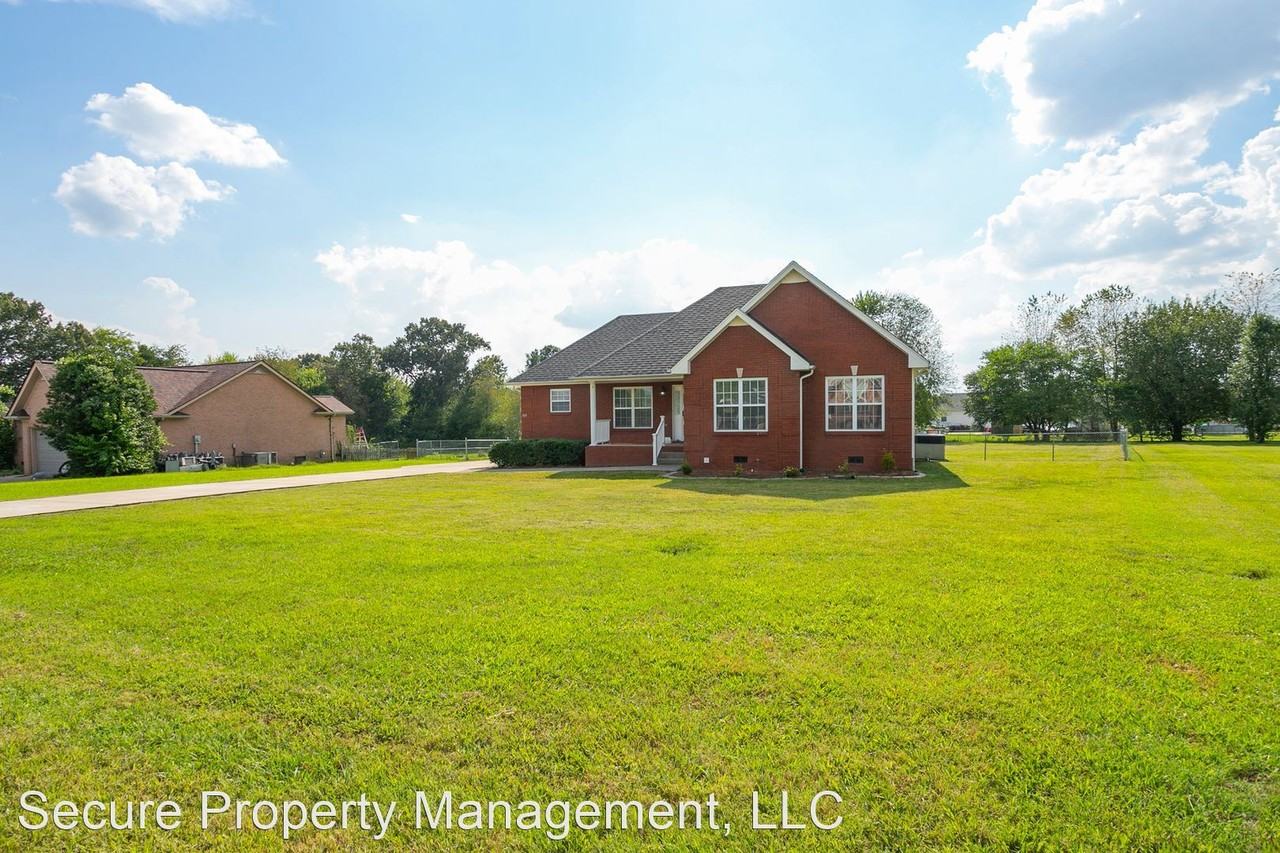 107 Chasity Ln - Photo 2 of 40